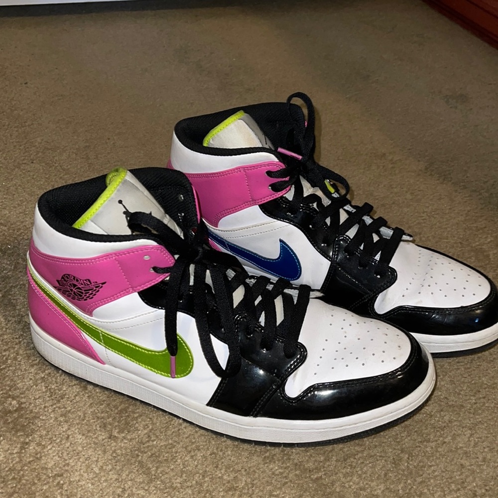 Jordans sneakers